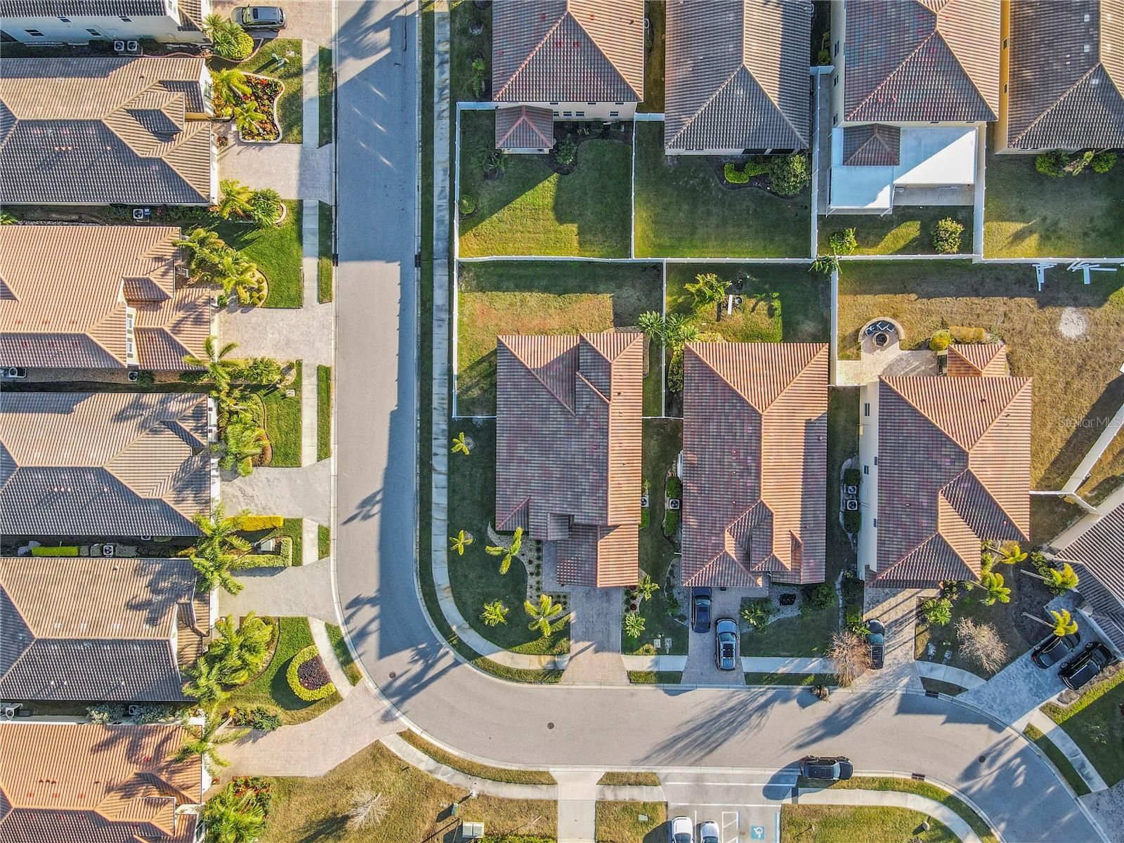 3033 ESMERALDA DR, SARASOTA, FL, 34243