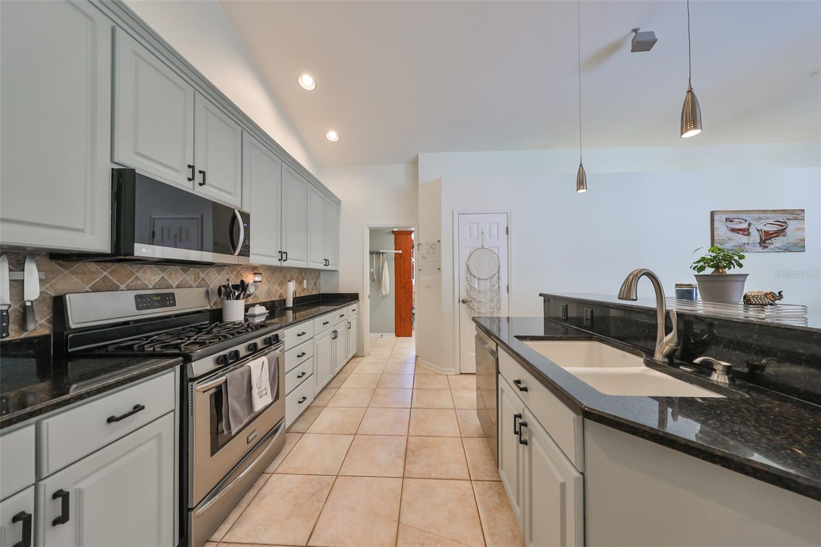 9415 SAYRE ST, RIVERVIEW, FL, 33569