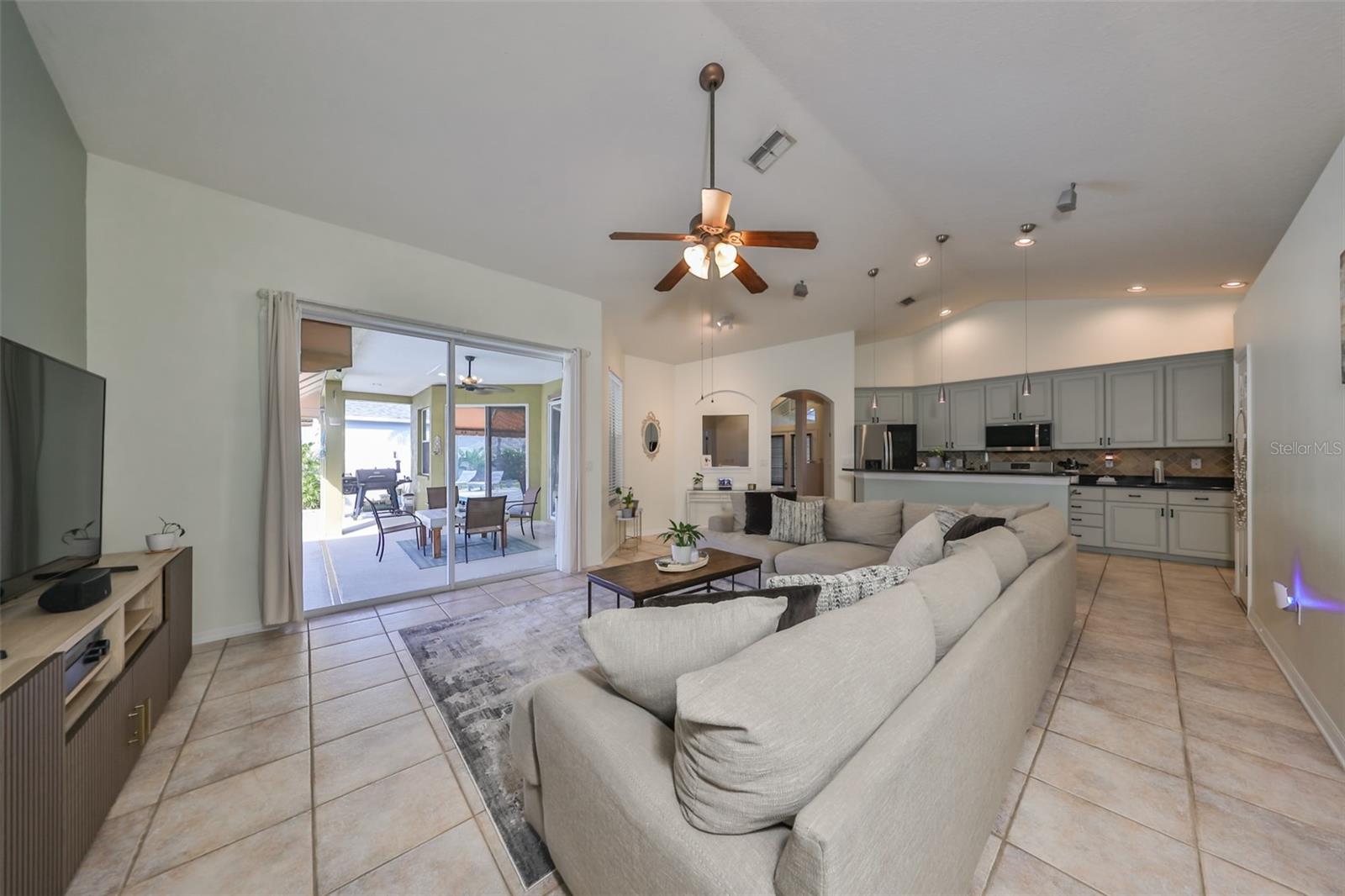 9415 SAYRE ST, RIVERVIEW, FL, 33569