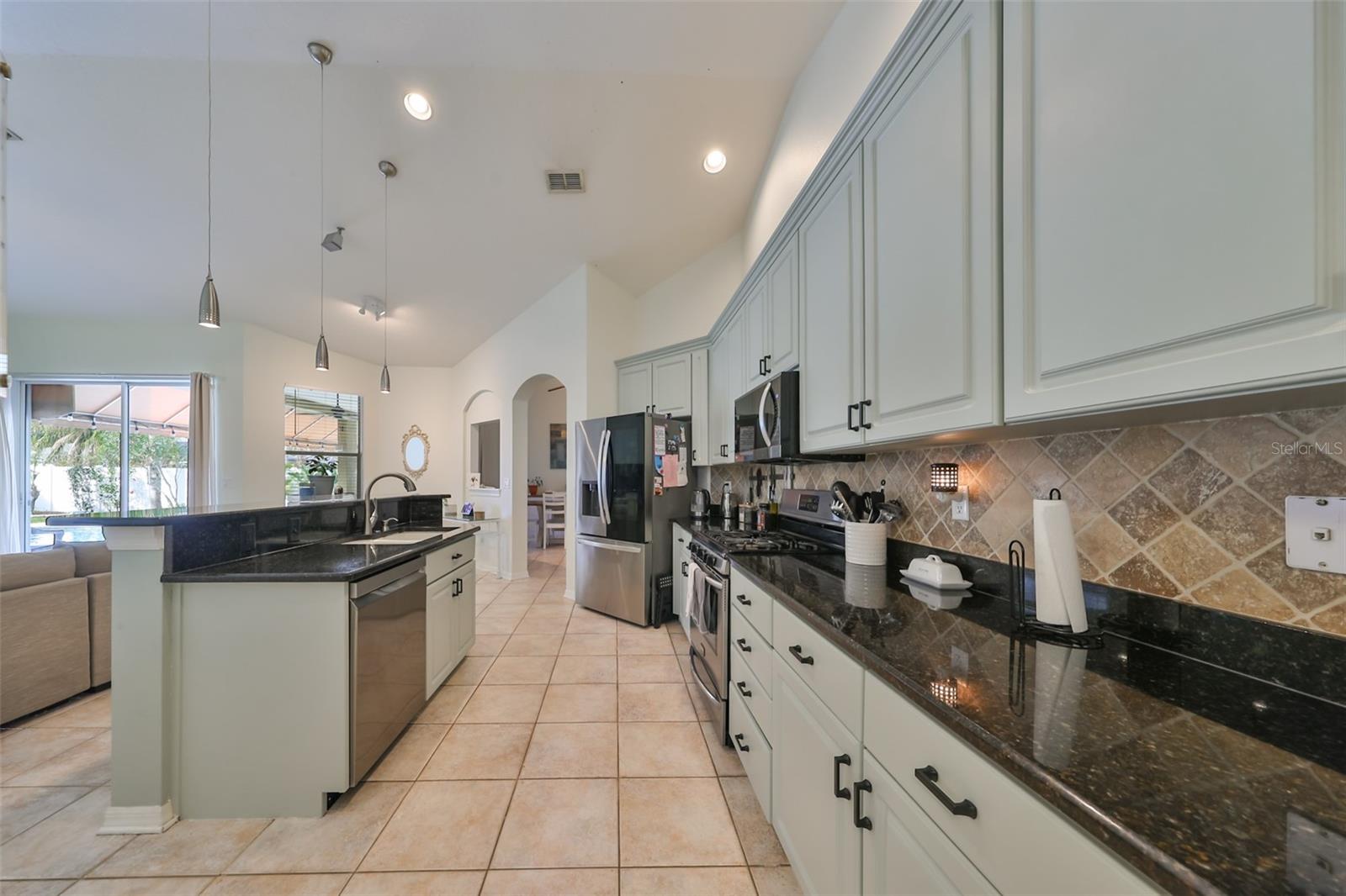 9415 SAYRE ST, RIVERVIEW, FL, 33569