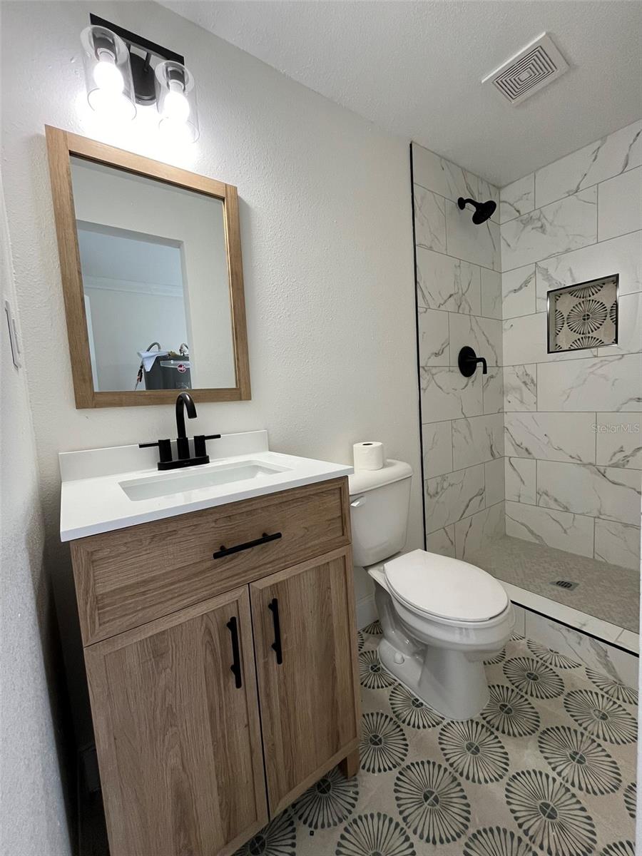 2820 W HARWOOD ST, ORLANDO, FL, 32805