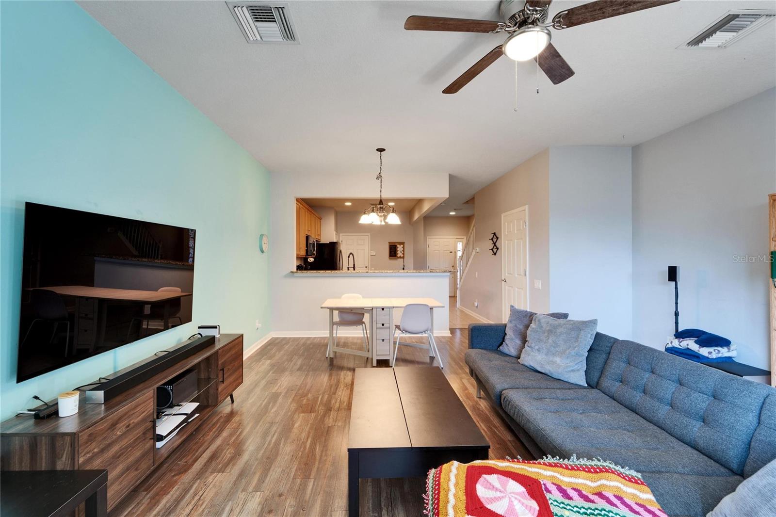 6912 ROCK SPRINGS WAY, TAMPA, FL, 33625