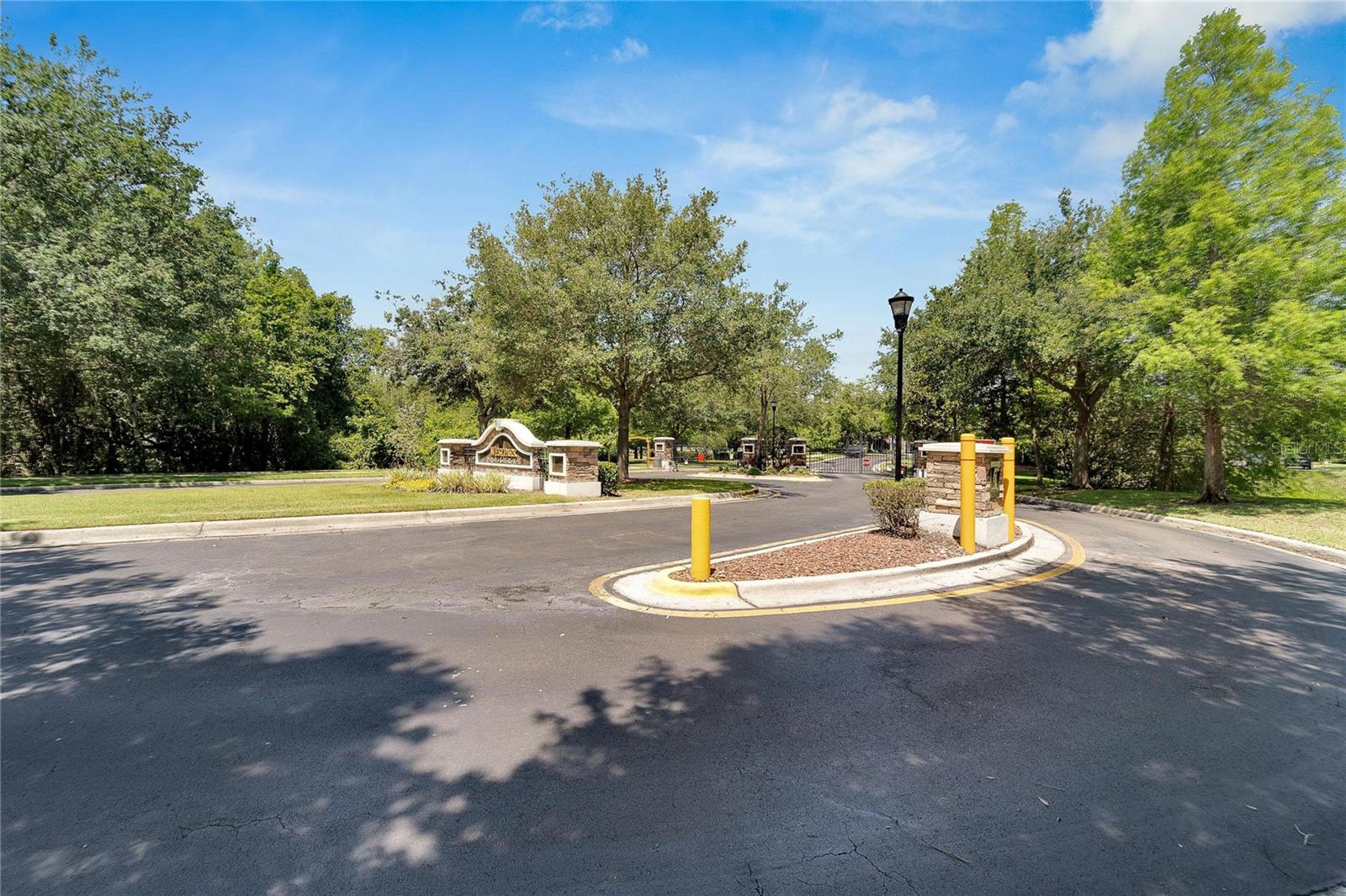 6912 ROCK SPRINGS WAY, TAMPA, FL, 33625