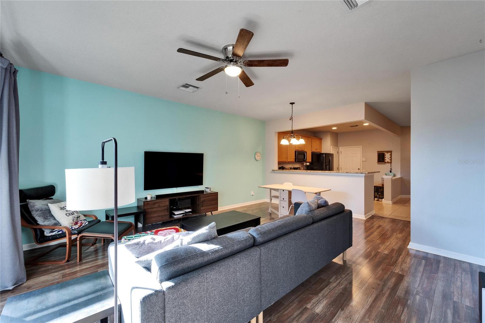 6912 ROCK SPRINGS WAY, TAMPA, FL, 33625