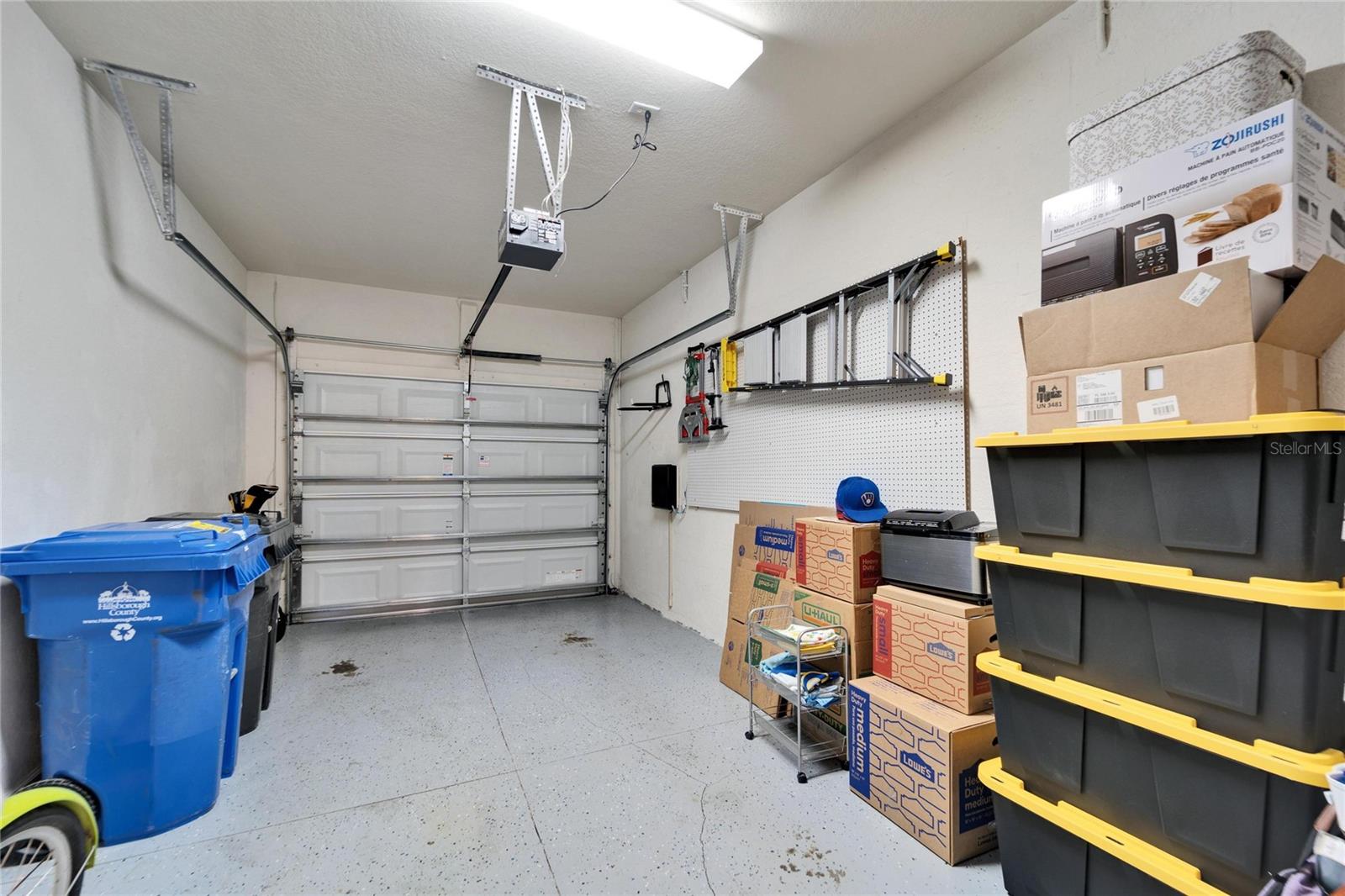 6912 ROCK SPRINGS WAY, TAMPA, FL, 33625