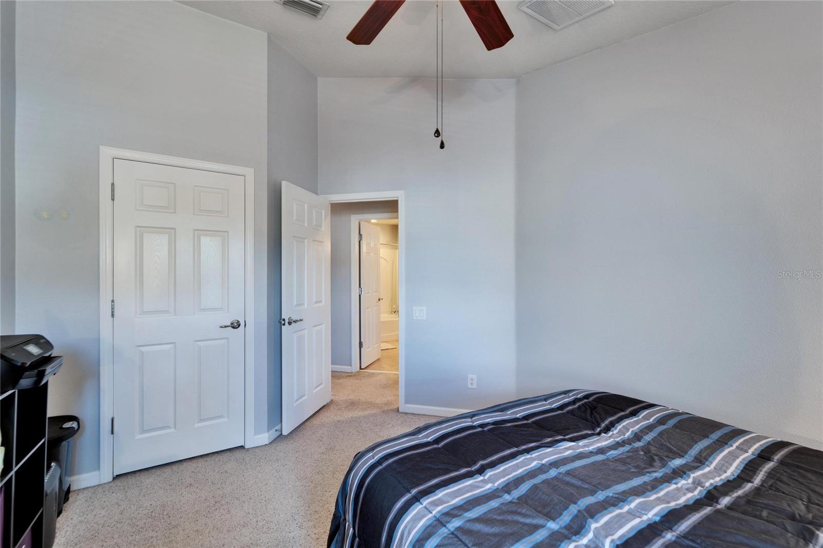 6912 ROCK SPRINGS WAY, TAMPA, FL, 33625