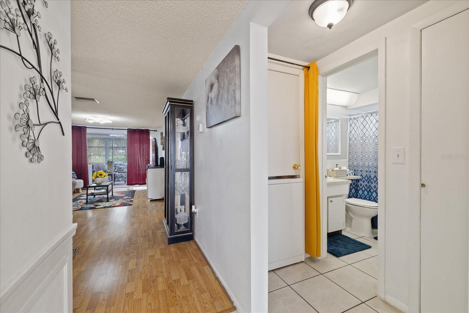 W7871114 Property Photo