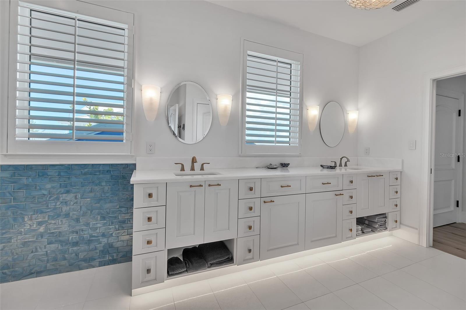 A4634191 Property Photo
