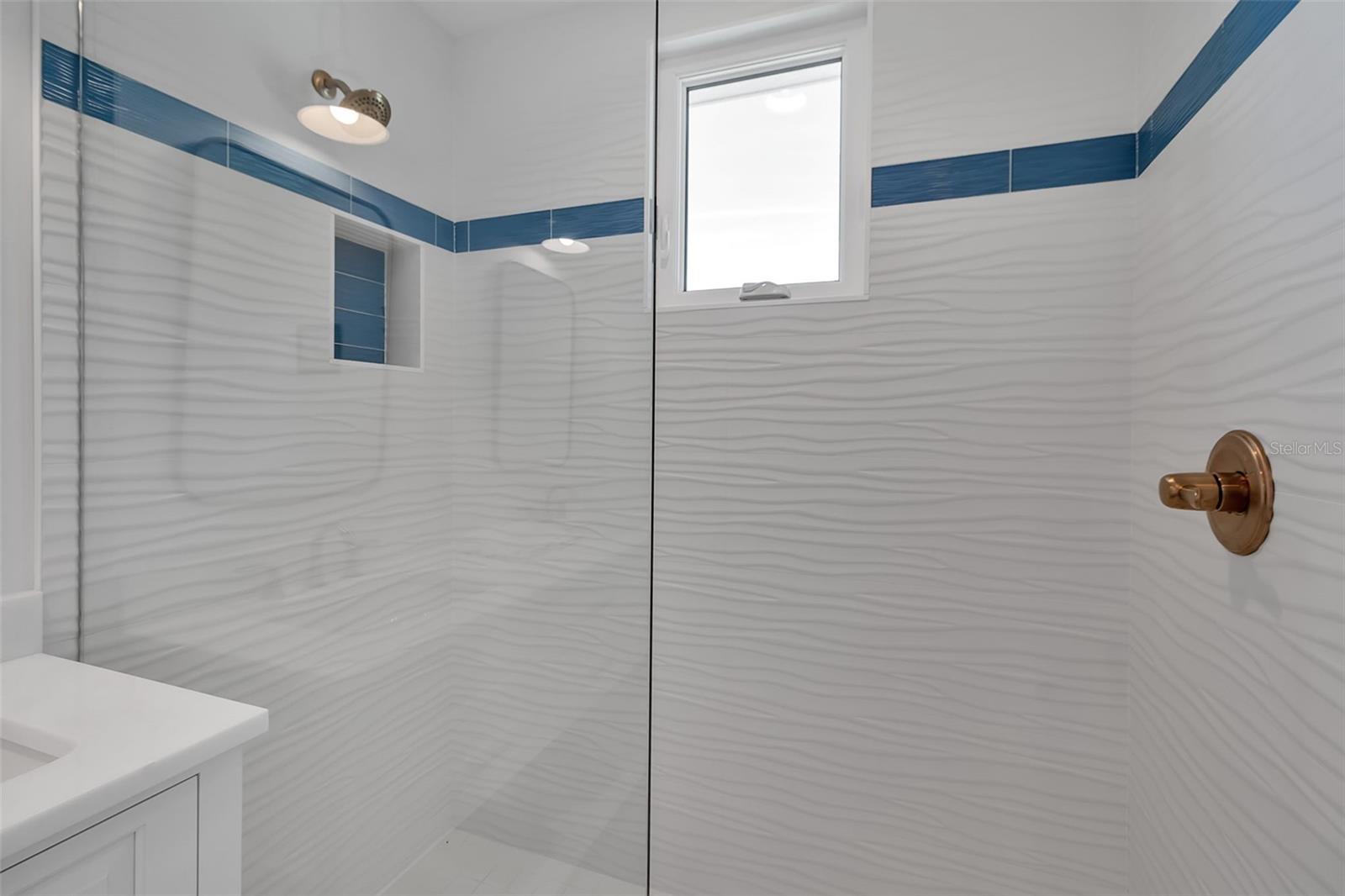 A4634191 Property Photo