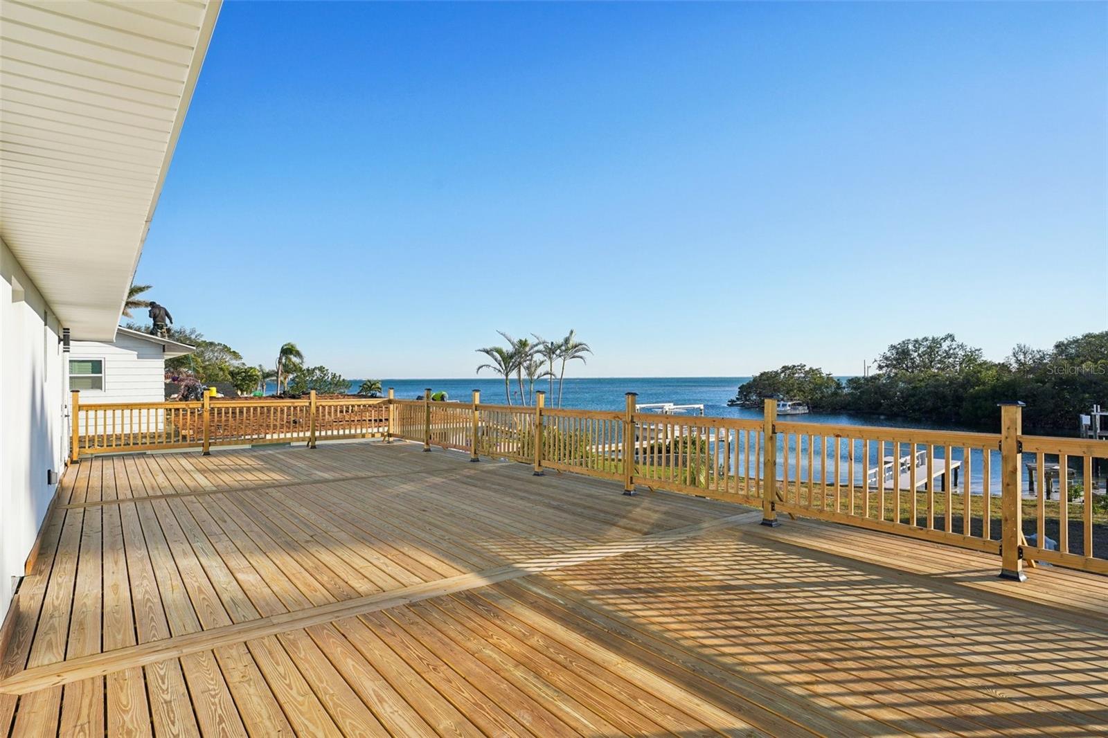 380 COLONY POINT RD S, ST PETERSBURG, FL, 33705