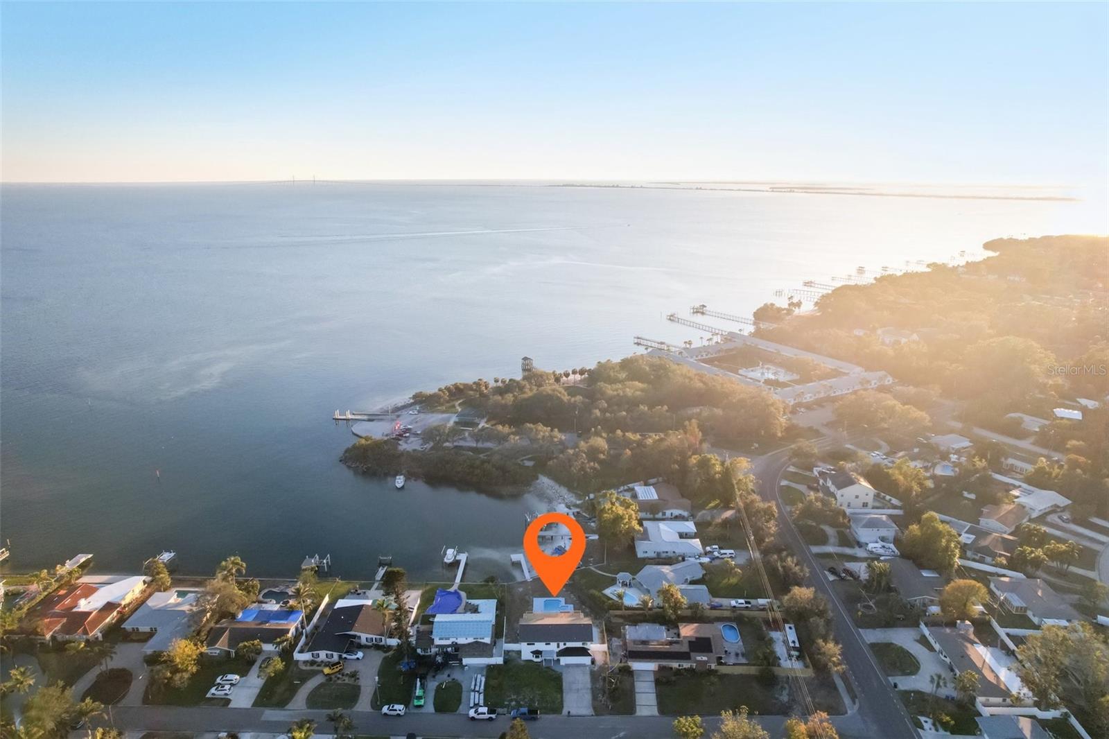 380 COLONY POINT RD S, ST PETERSBURG, FL, 33705