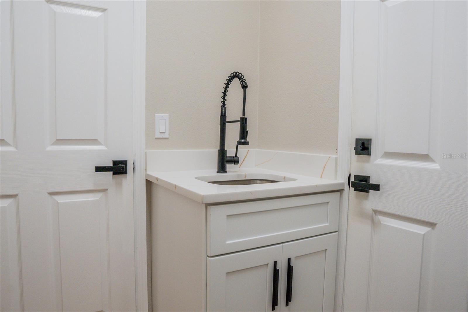 4837 LORRAINE WAY, ORLANDO, FL, 32812