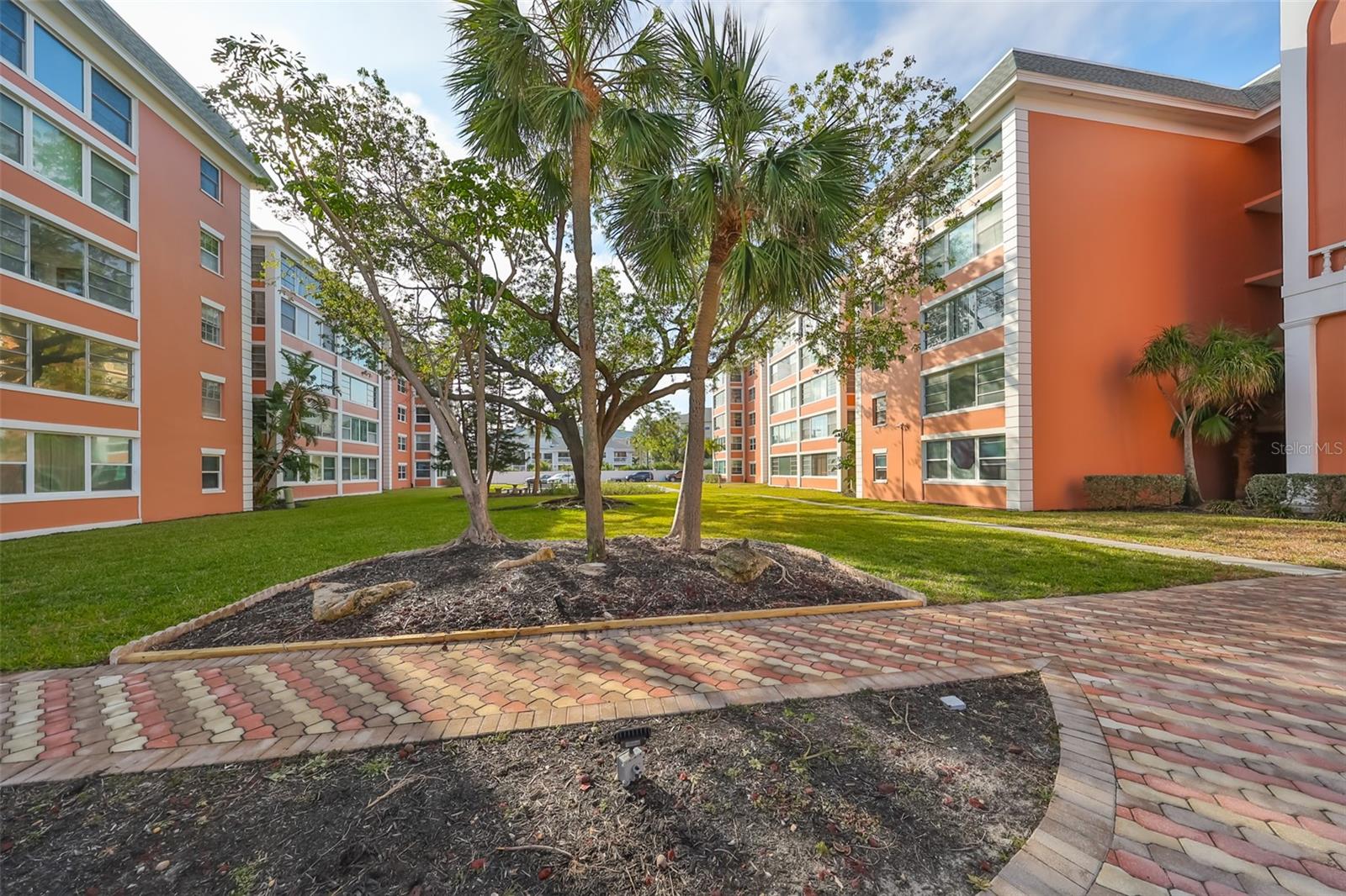 6960 20TH AVE N #306, ST PETERSBURG, FL, 33710