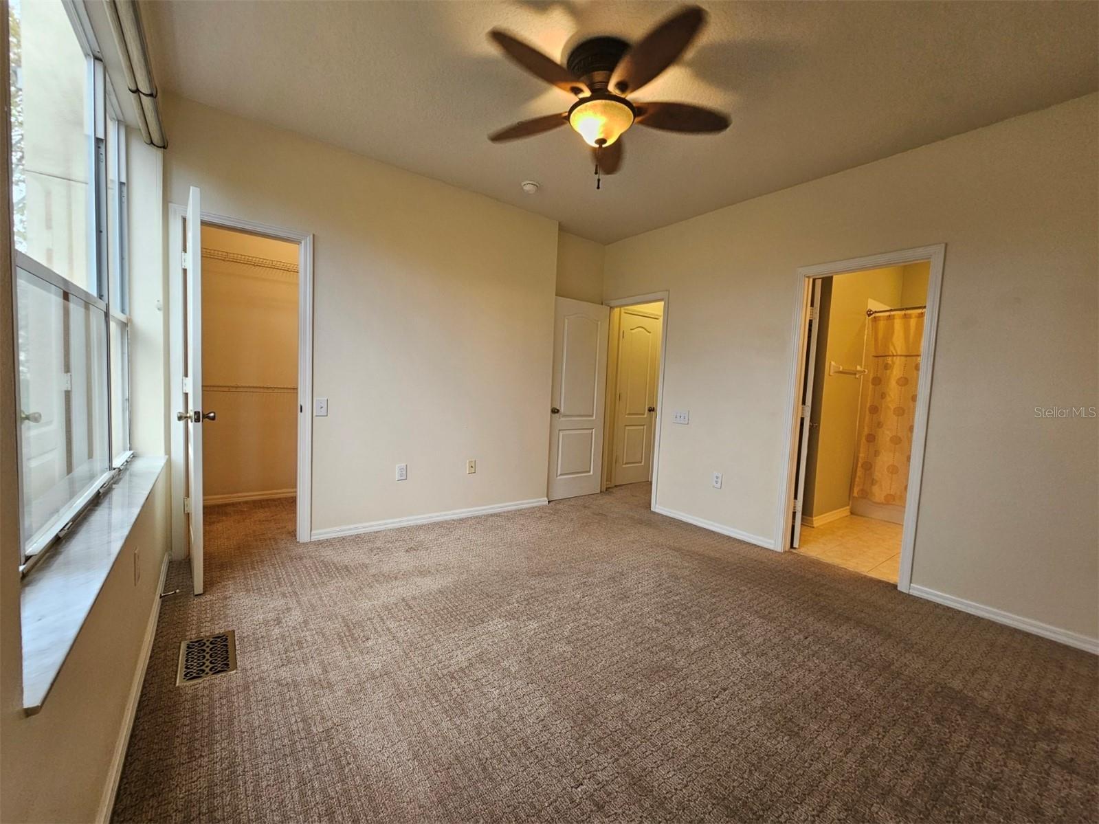 3127 BAYSHORE OAKS DR, TAMPA, FL, 33611