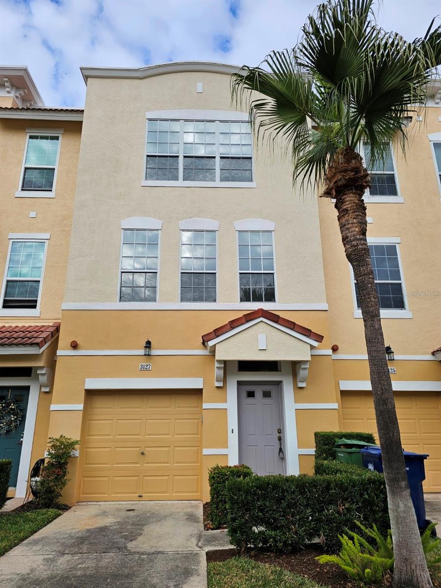 3127 BAYSHORE OAKS DR, TAMPA, FL, 33611