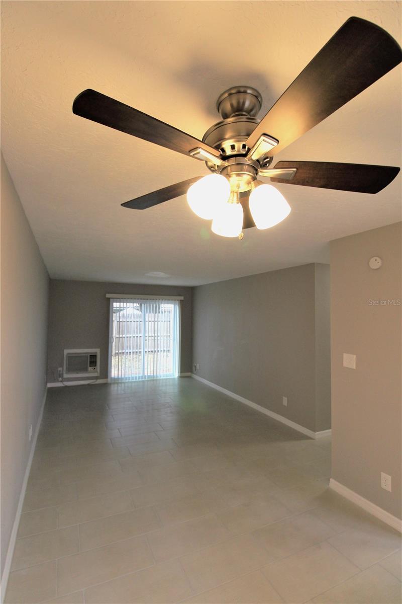 3001 BEE RIDGE RD #110, SARASOTA, FL, 34239