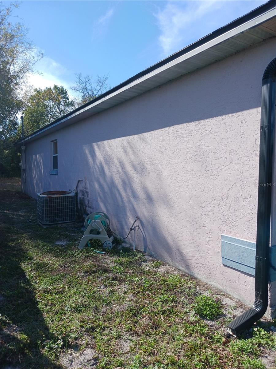 2831 PIKE LN, DELTONA, FL, 32738