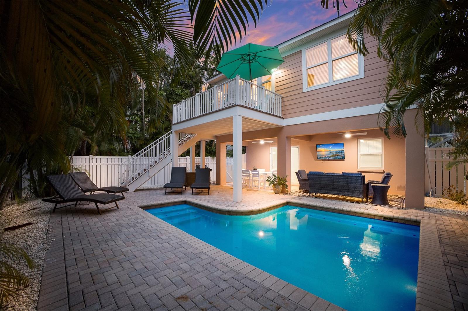 312 61ST ST #B, HOLMES BEACH, FL, 34217