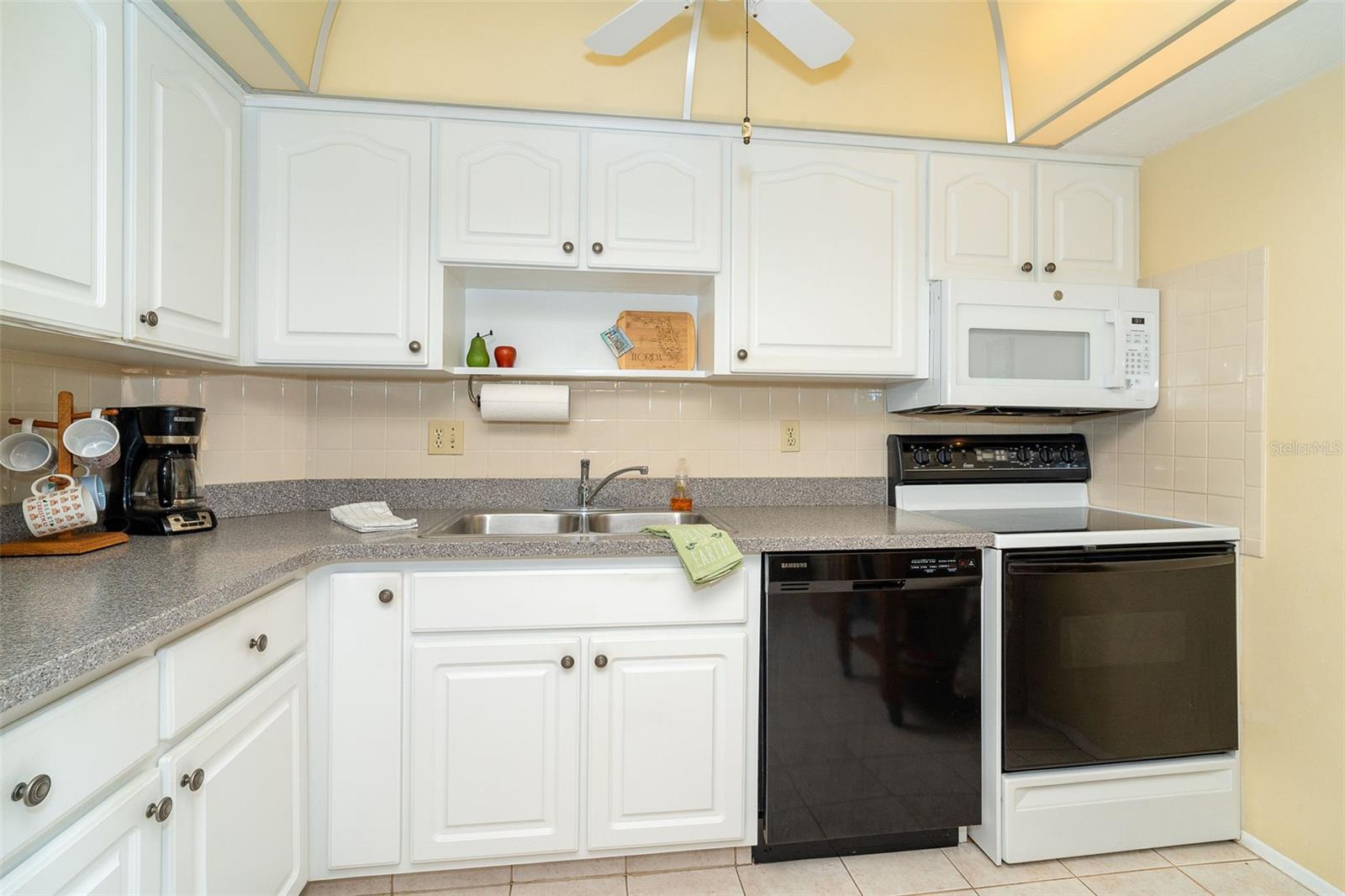 10 QUAILS RUN BLVD #12, ENGLEWOOD, FL, 34223