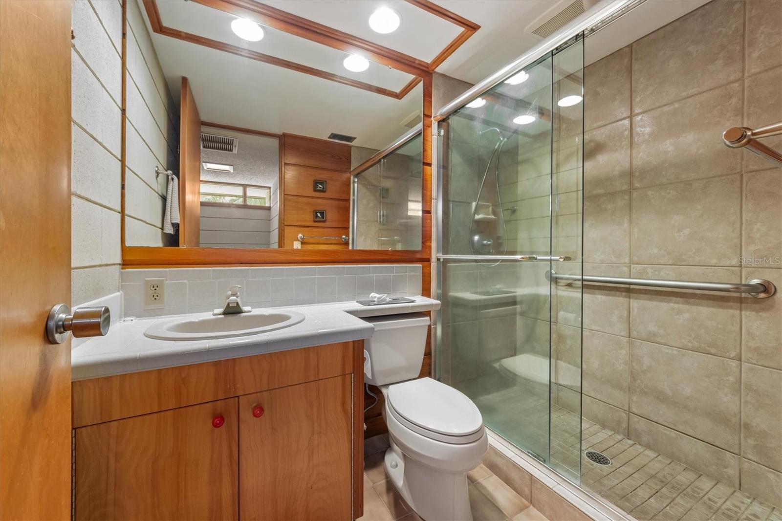 245 WILLOW AVE, ANNA MARIA, FL, 34216