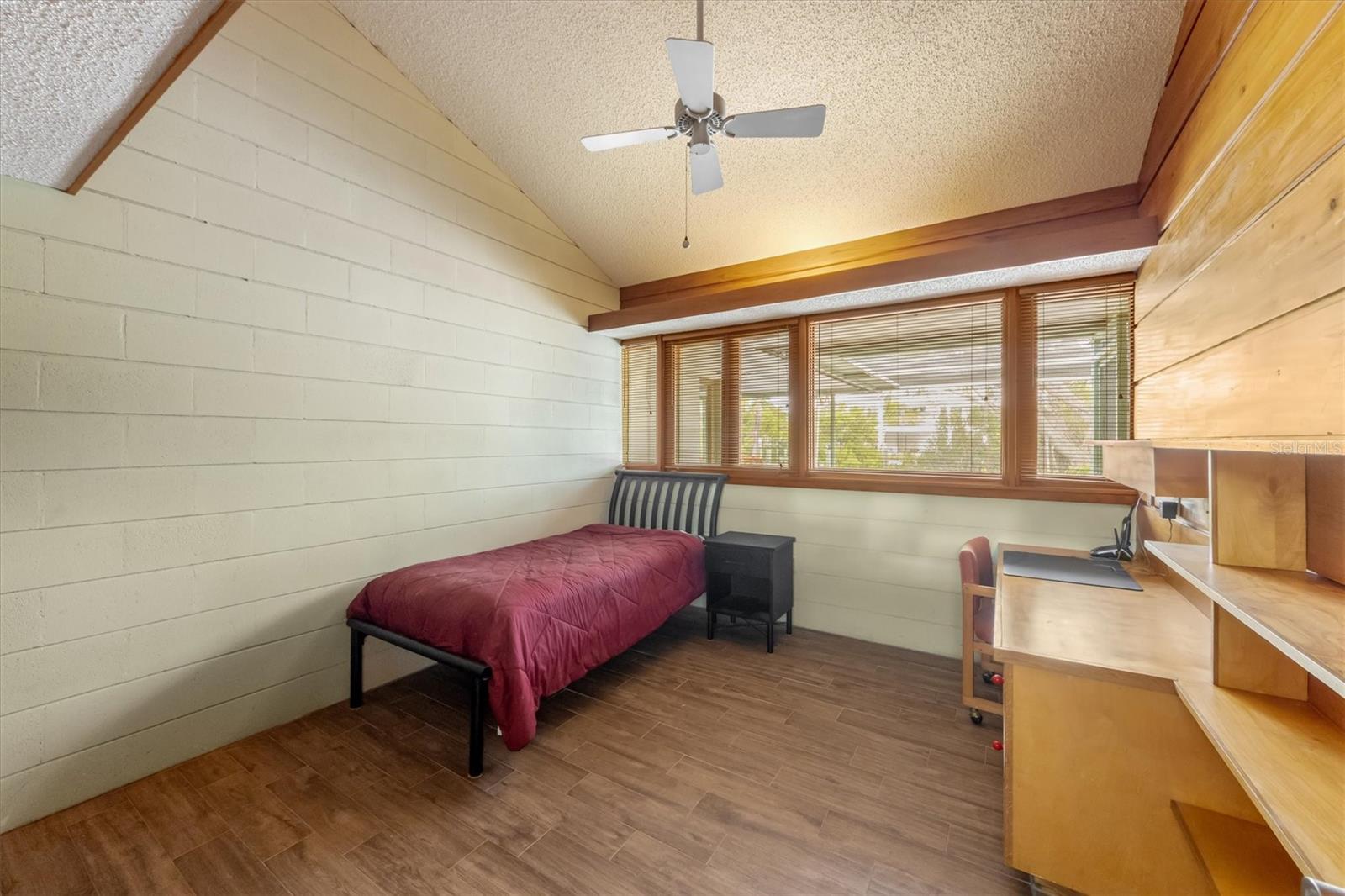 245 WILLOW AVE, ANNA MARIA, FL, 34216