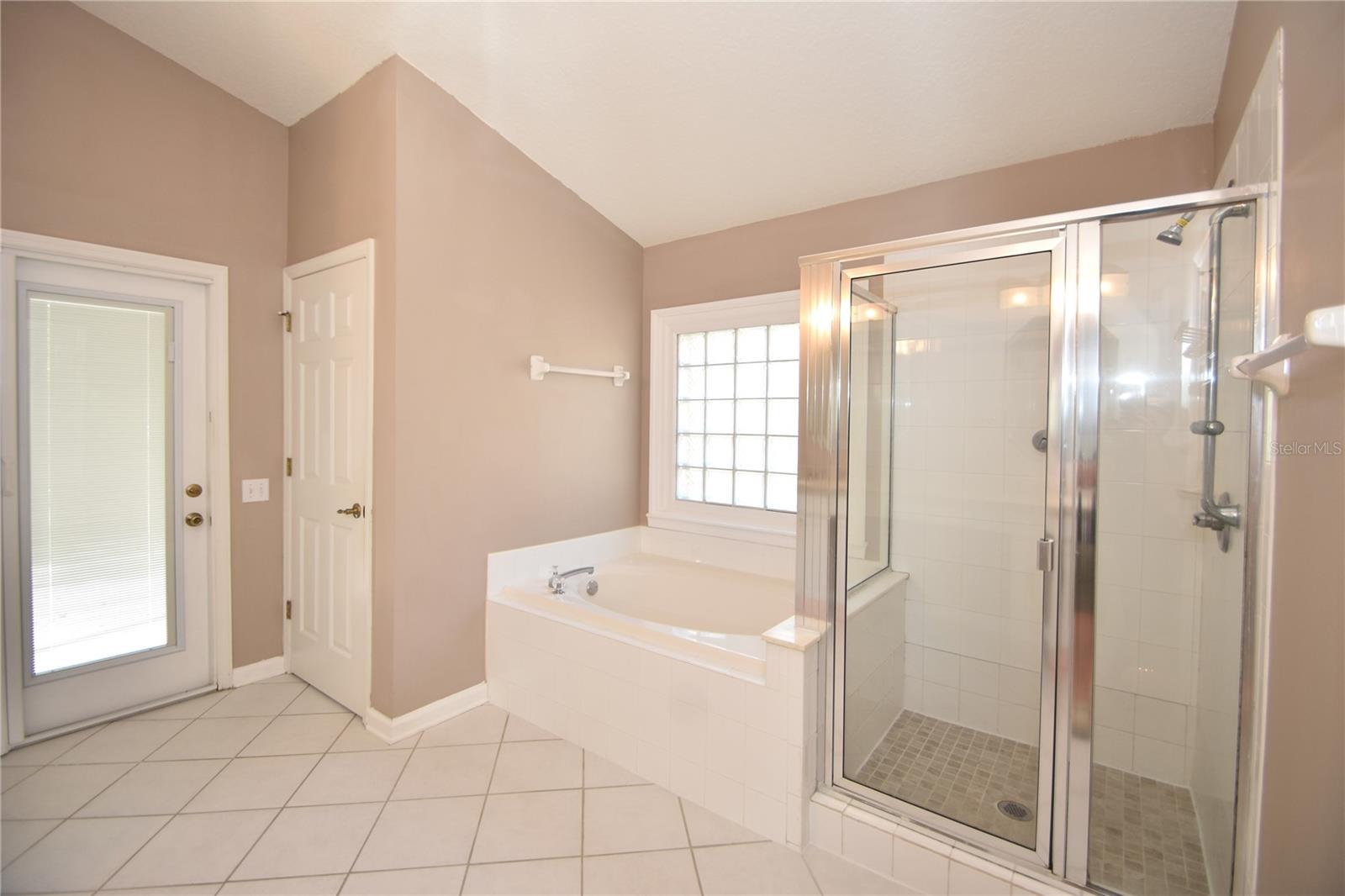 11 DEERFIELD CT, PALM COAST, FL, 32137