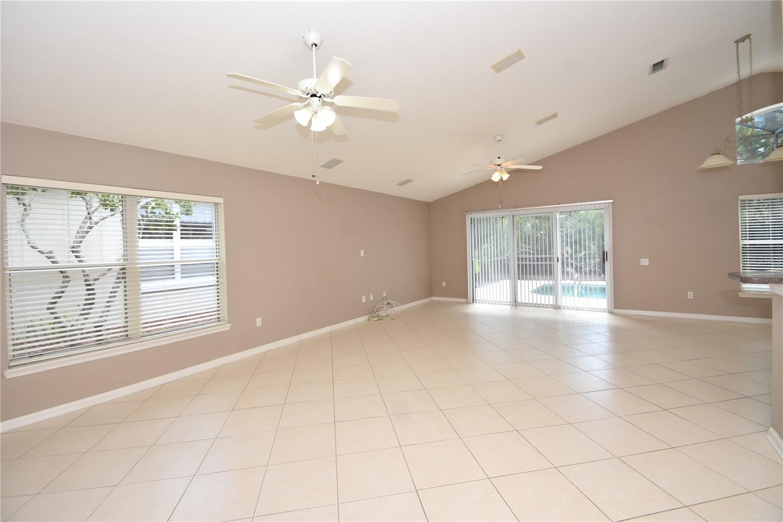 11 DEERFIELD CT, PALM COAST, FL, 32137