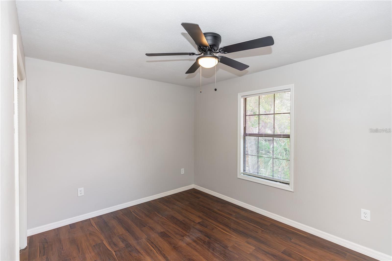 1135 E LOMBARDY DR, DELTONA, FL, 32725
