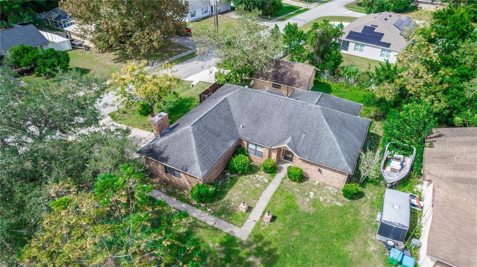 1135 E LOMBARDY DR, DELTONA, FL, 32725