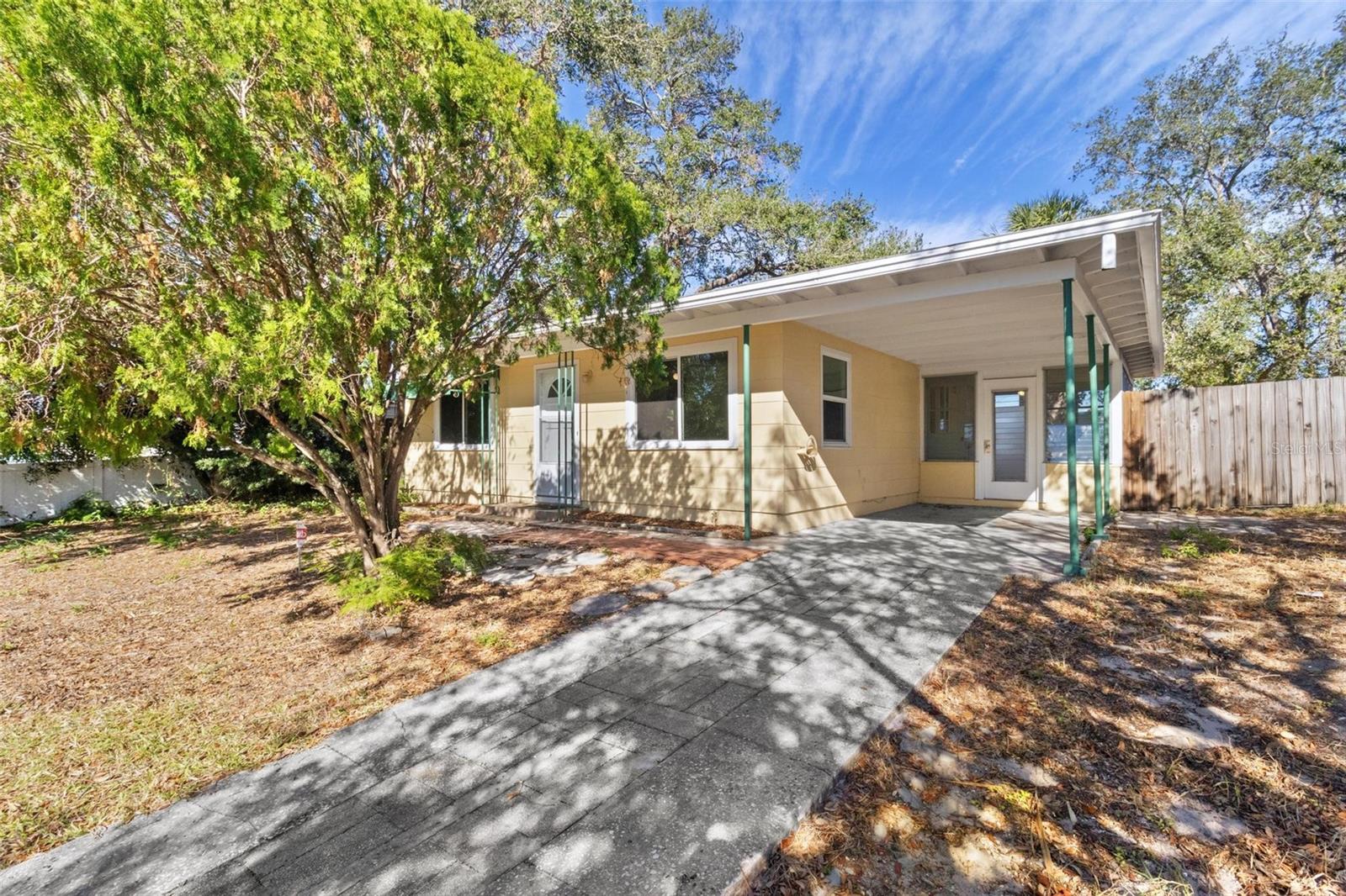 6415 SANDPIPER WAY S, ST PETERSBURG, FL, 33707