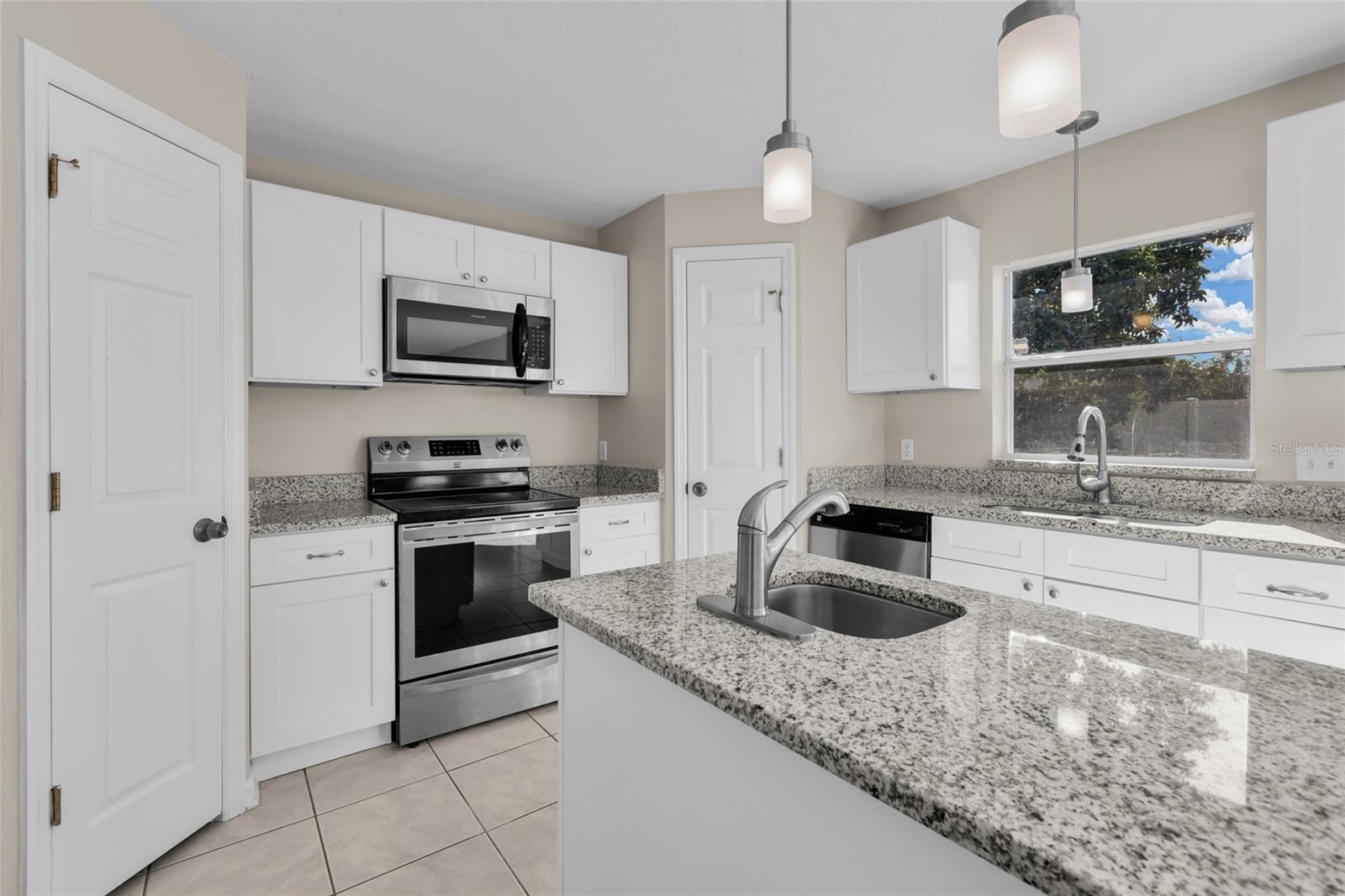 632 MONTE VISTA WAY, WINTER GARDEN, FL, 34787