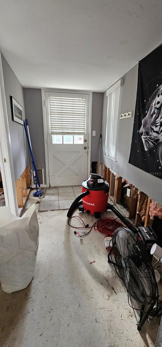 6404 PERSHING ST NE, ST PETERSBURG, FL, 33702