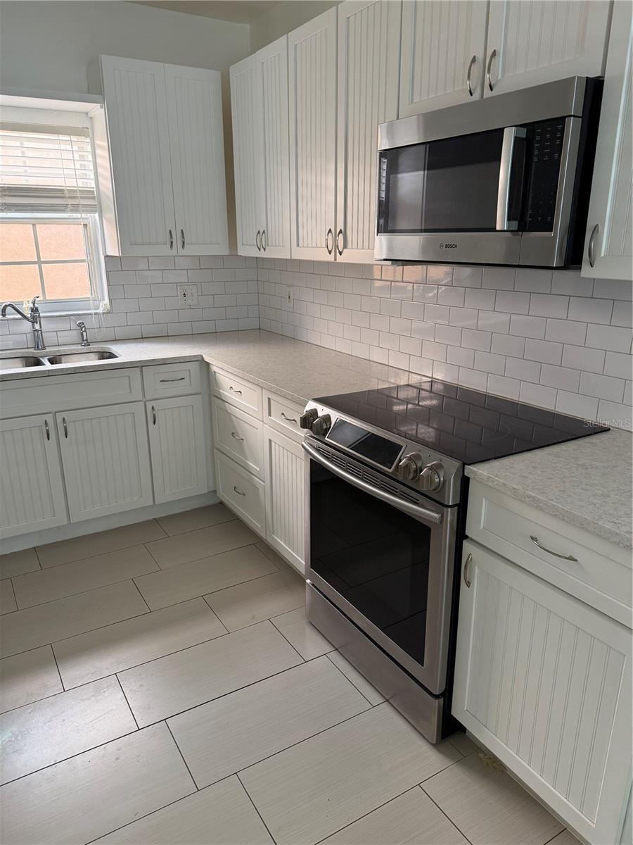 508 HOWARD CT, SARASOTA, FL, 34236