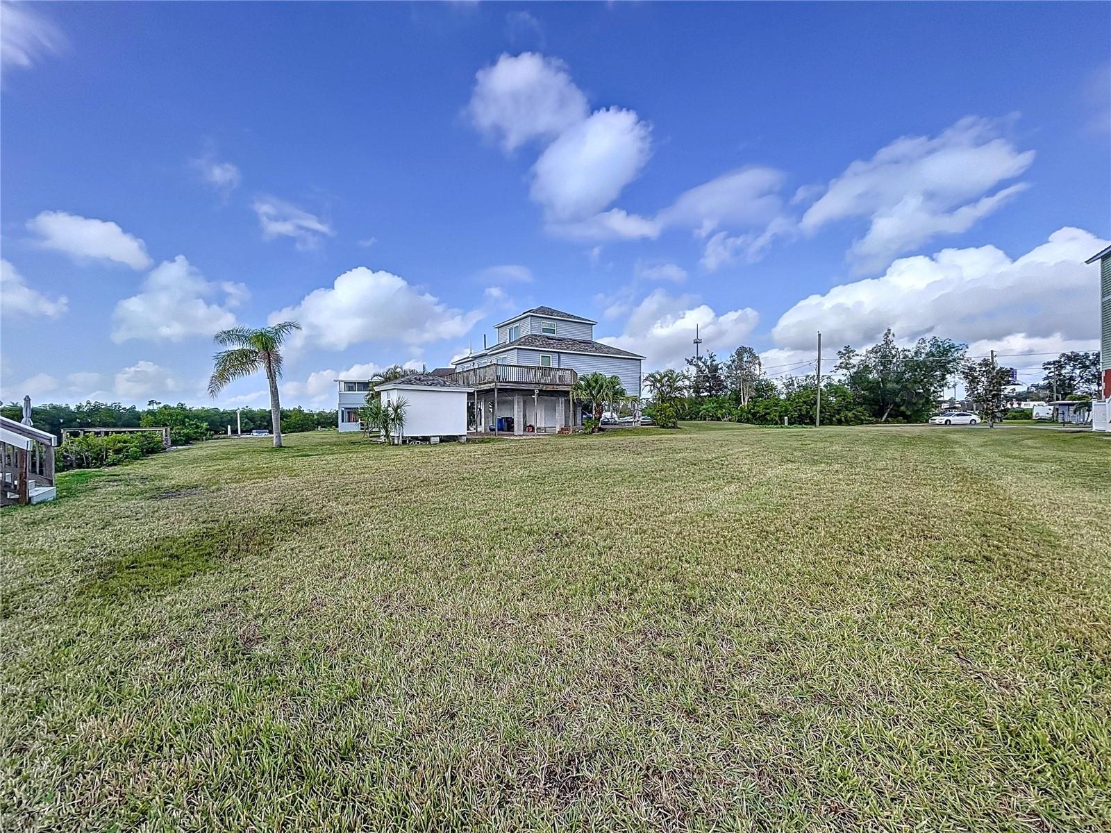 8934 ROCKY CREEK DR, TAMPA, FL, 33615