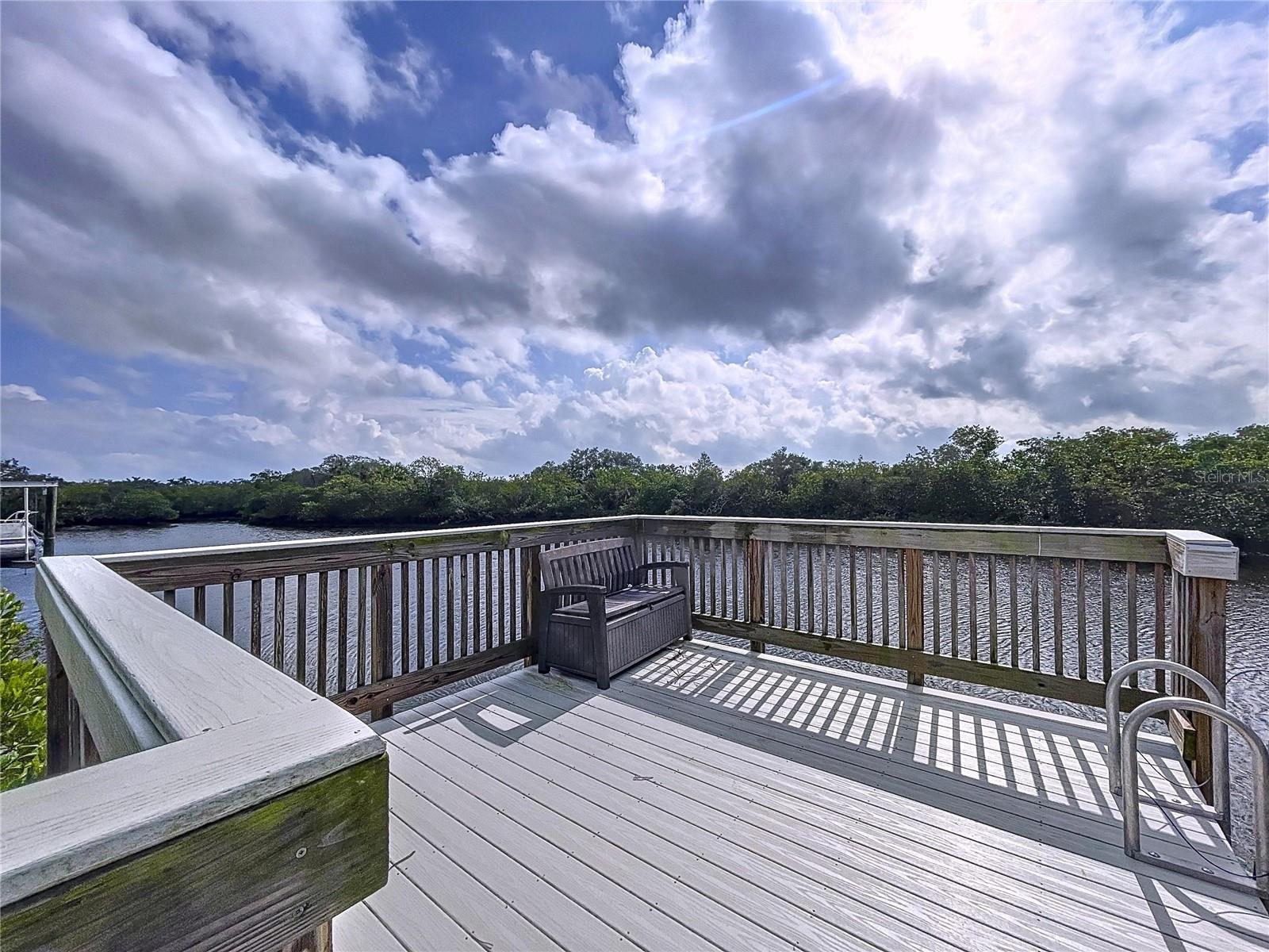 8934 ROCKY CREEK DR, TAMPA, FL, 33615