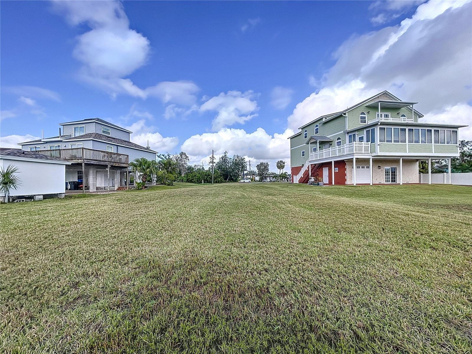 8934 ROCKY CREEK DR, TAMPA, FL, 33615