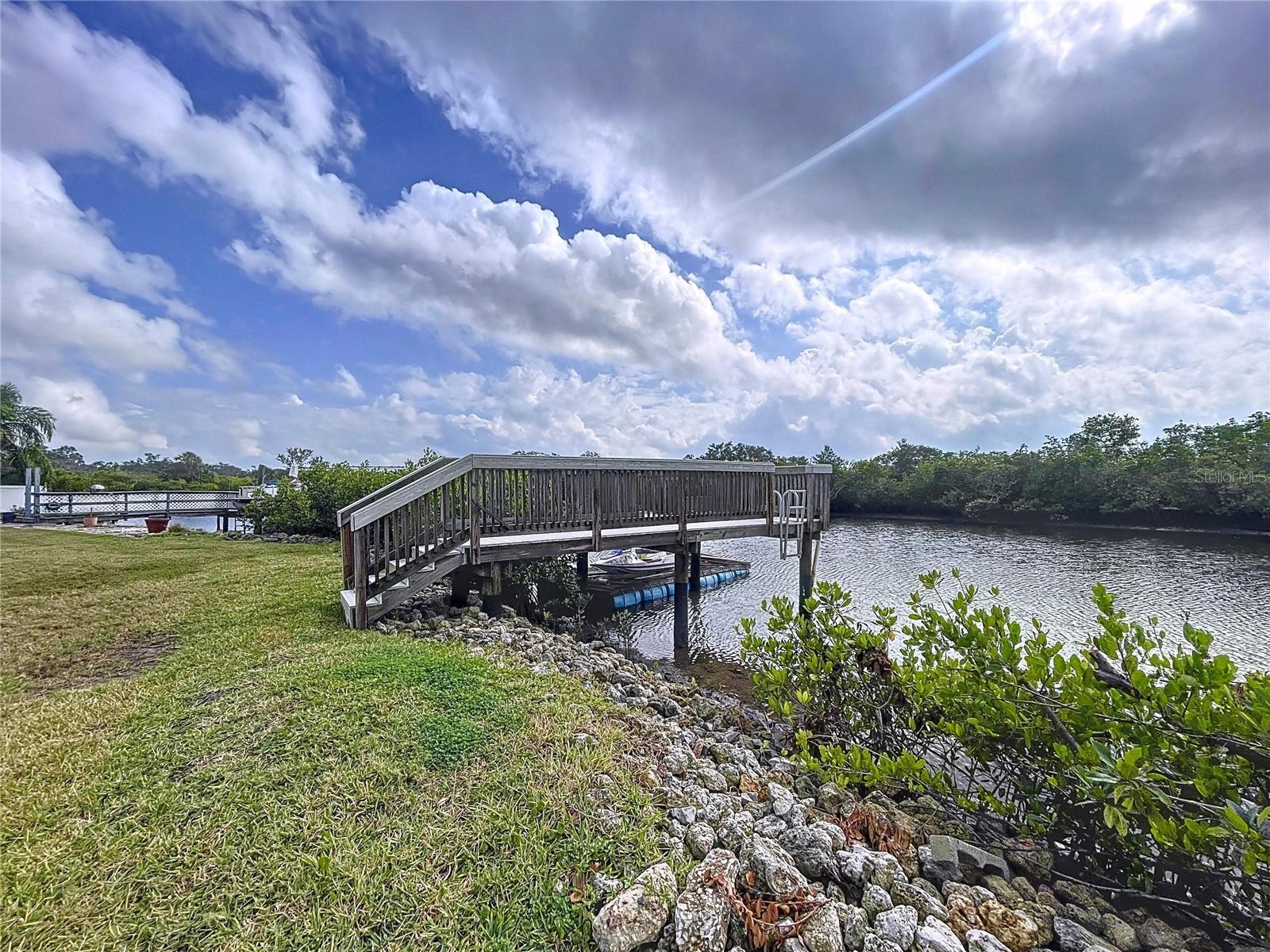 8934 ROCKY CREEK DR, TAMPA, FL, 33615