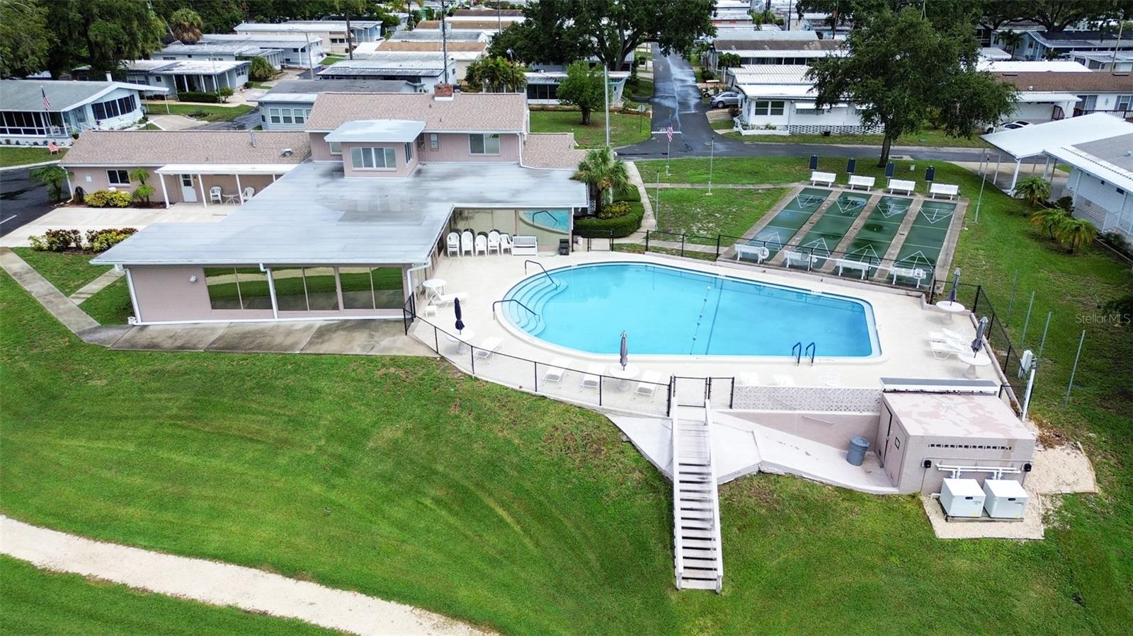 585 SKY HARBOR DR #312, CLEARWATER, FL, 33759