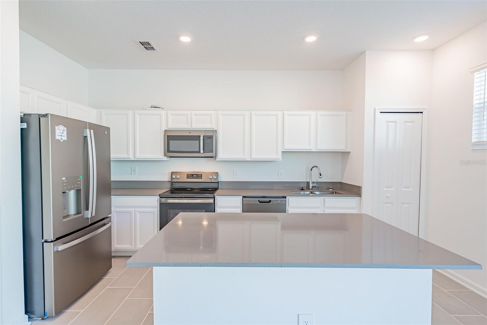 7633 DANUBE RD, KISSIMMEE, FL, 34747
