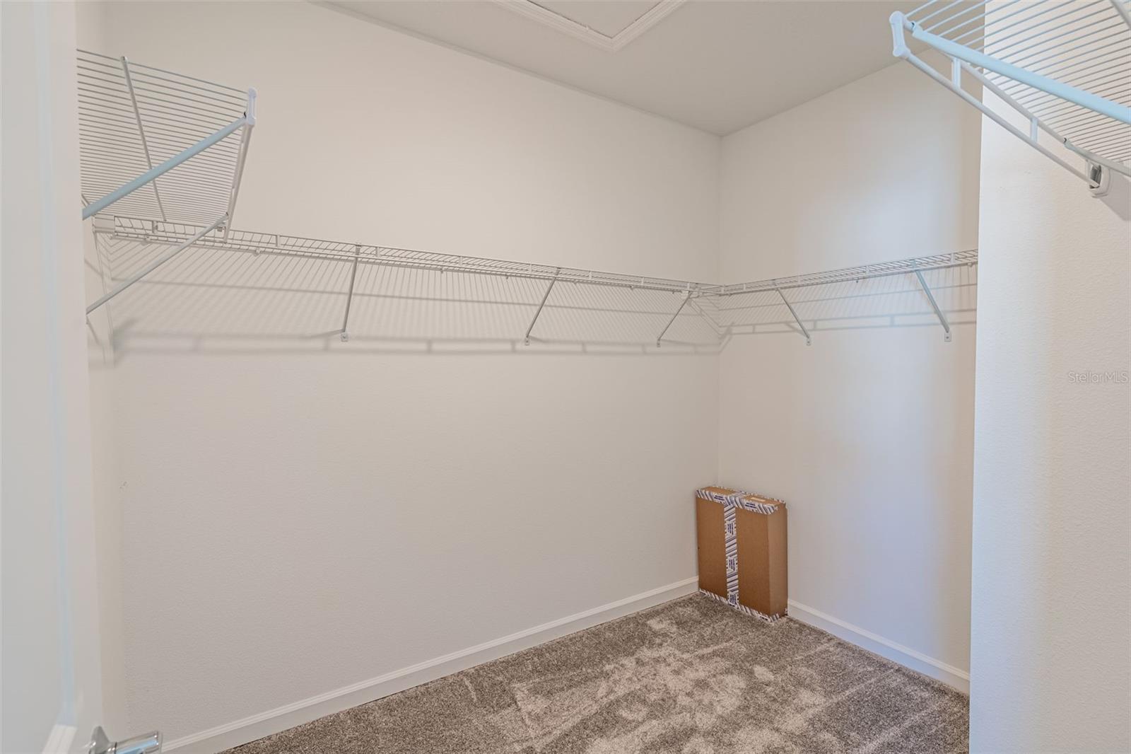 7633 DANUBE RD, KISSIMMEE, FL, 34747