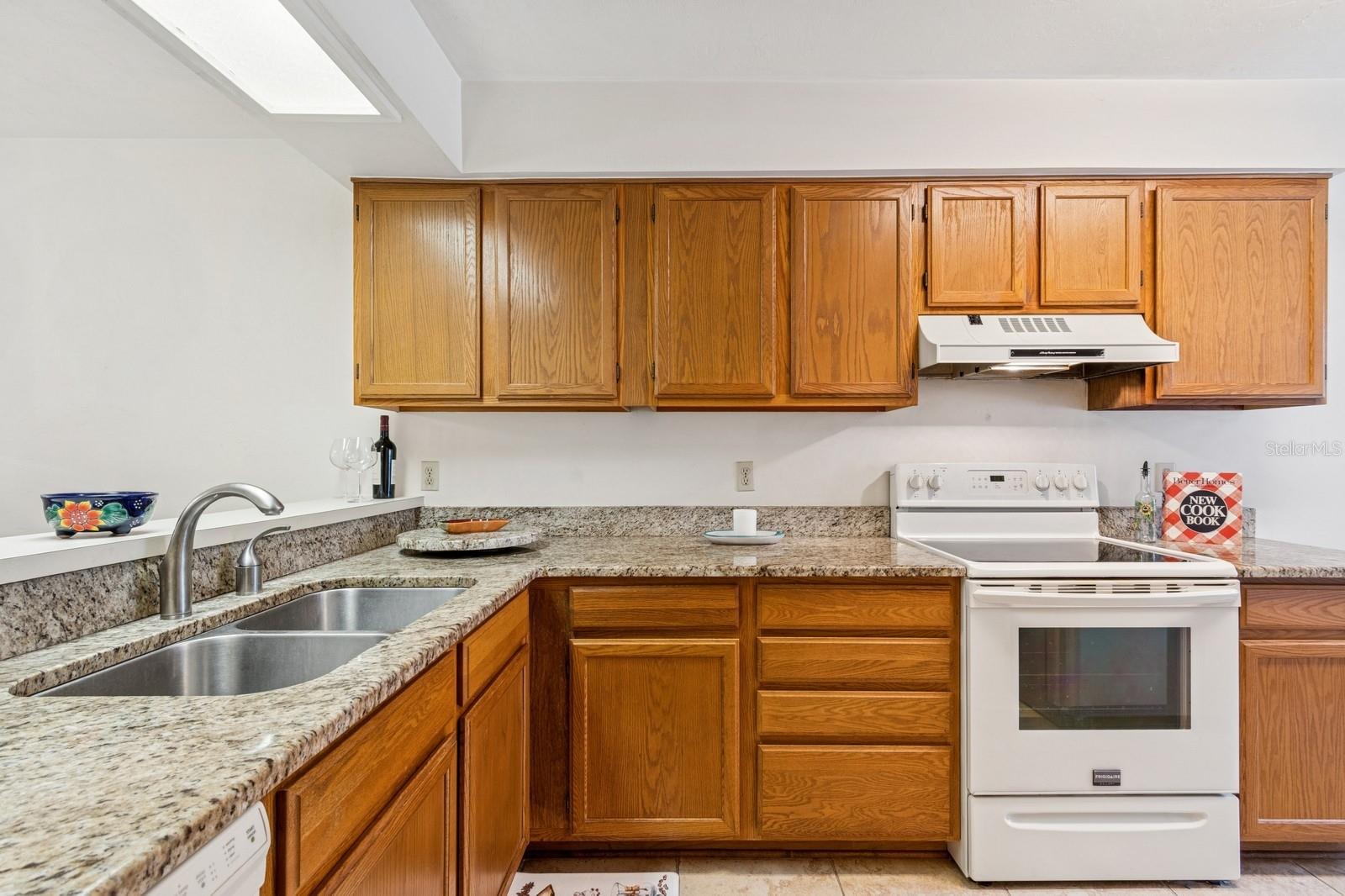 3955 NW 27TH LN, GAINESVILLE, FL, 32606