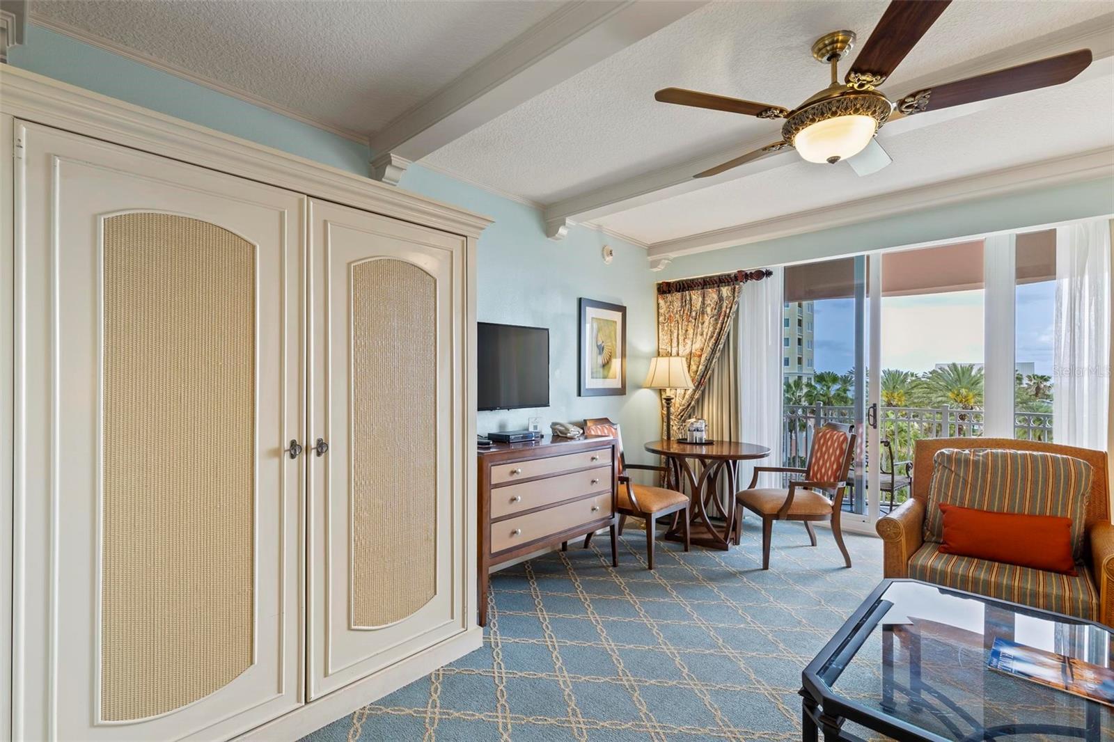 200 OCEAN CREST DR #427, PALM COAST, FL, 32137