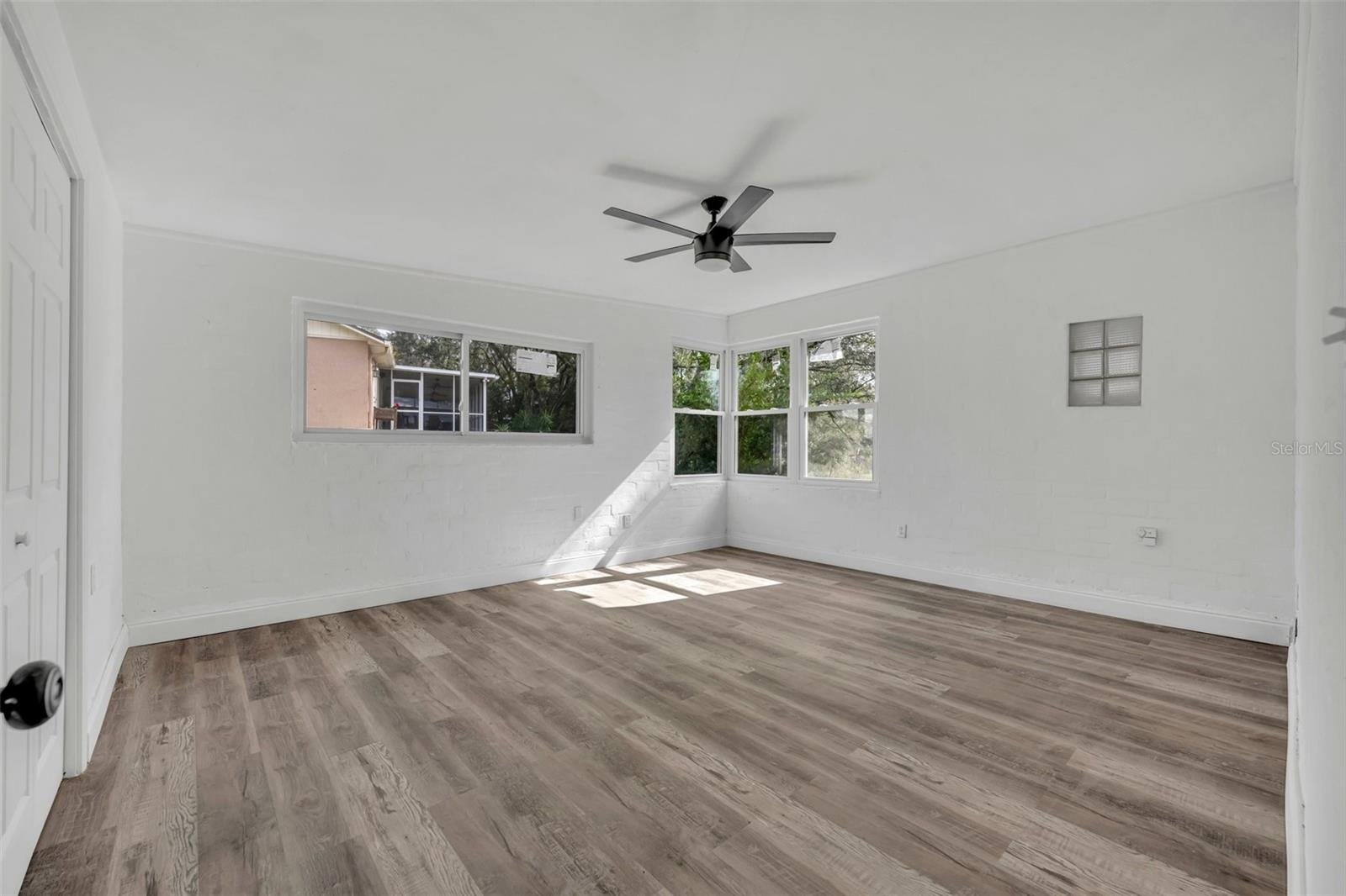 6424 SLEEPY HOLLOW DR, ORLANDO, FL, 32810