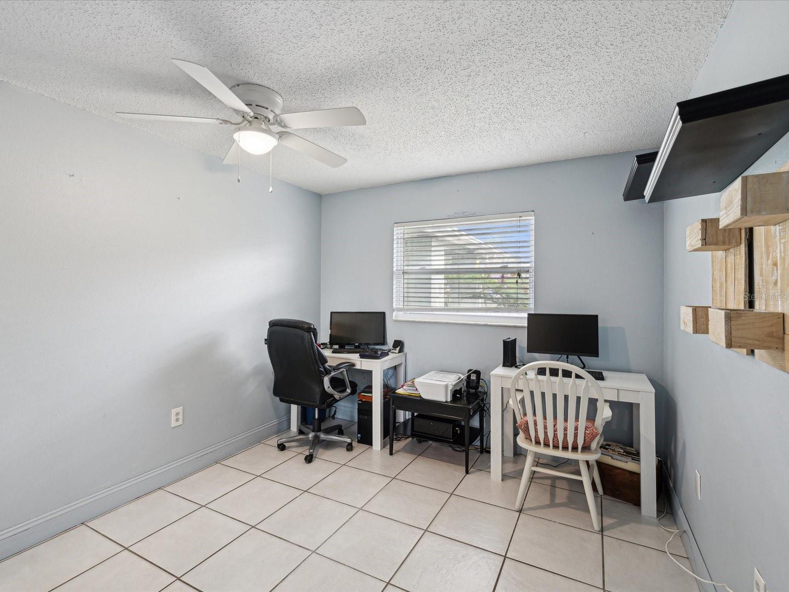 1611 BROOK DR, DUNEDIN, FL, 34698