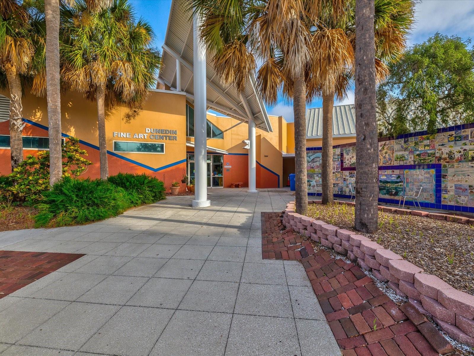 1611 BROOK DR, DUNEDIN, FL, 34698