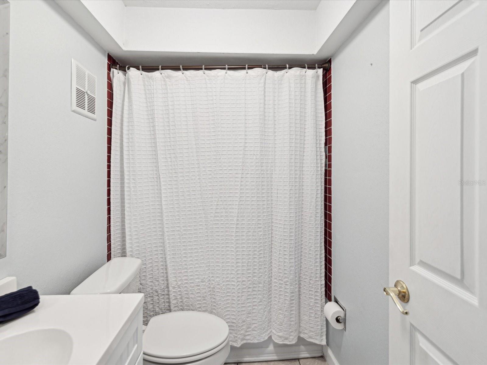 1611 BROOK DR, DUNEDIN, FL, 34698