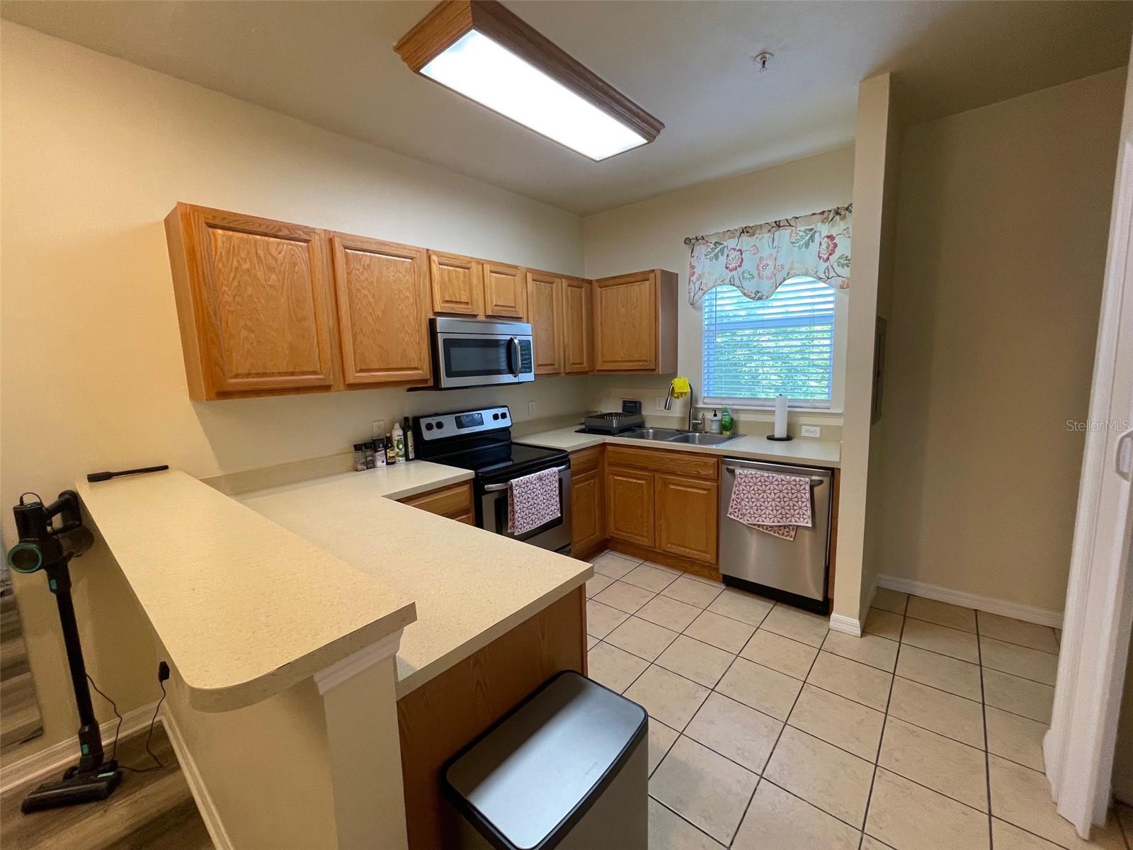 6519 W NEWBERRY RD #A11, GAINESVILLE, FL, 32605