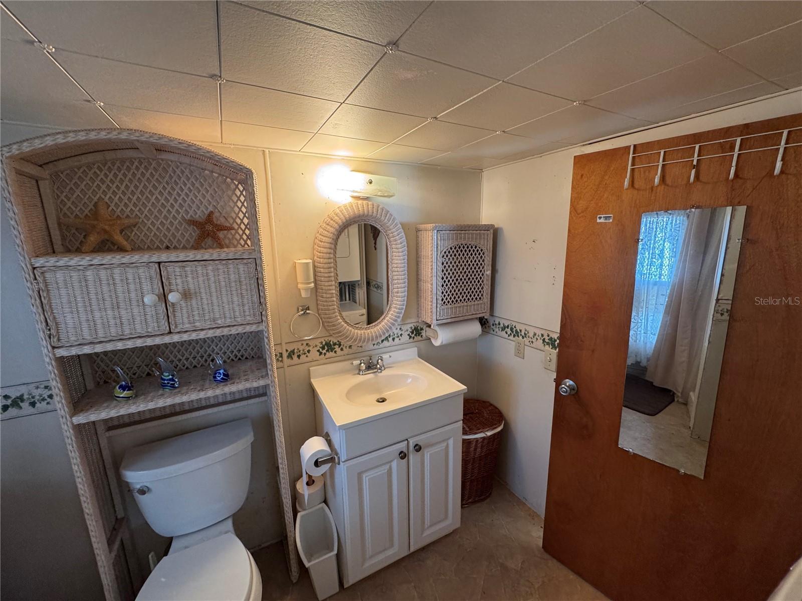 N6136184 Property Photo