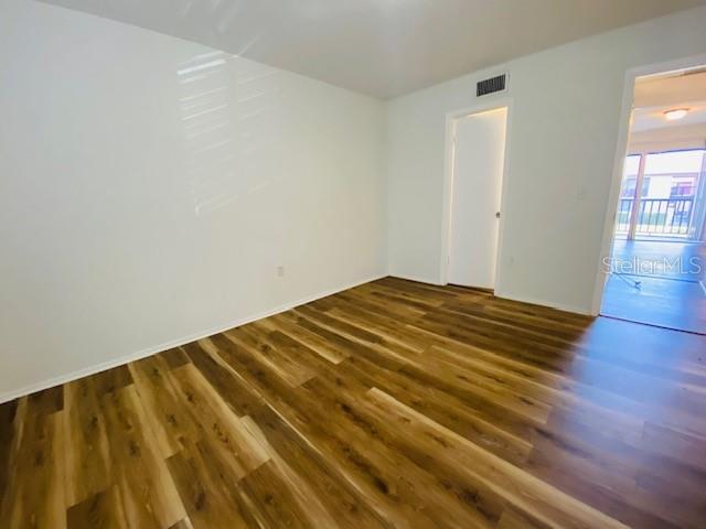 3840 N LAKE DR #125, TAMPA, FL, 33614