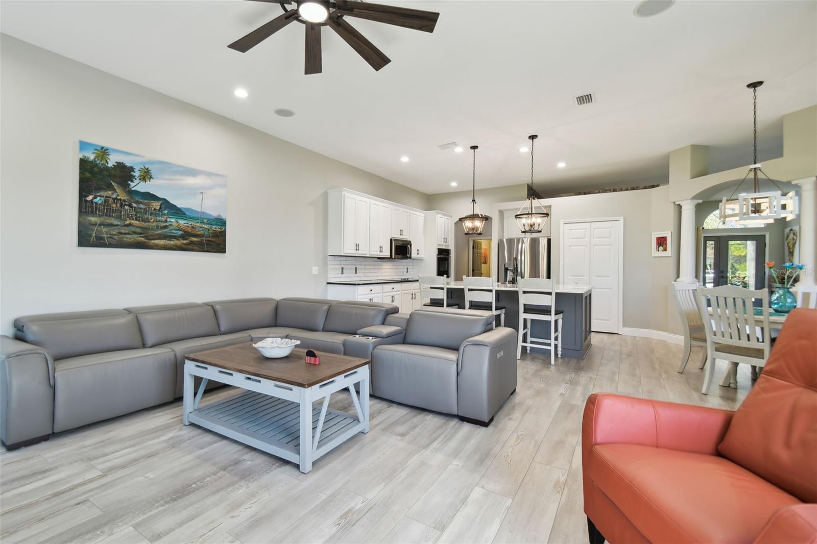 9202 EVERWOOD CT, TAMPA, FL, 33647